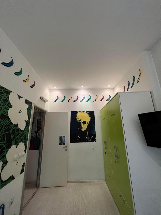 بيت شباب Pop Art بلغراد المظهر الخارجي الصورة