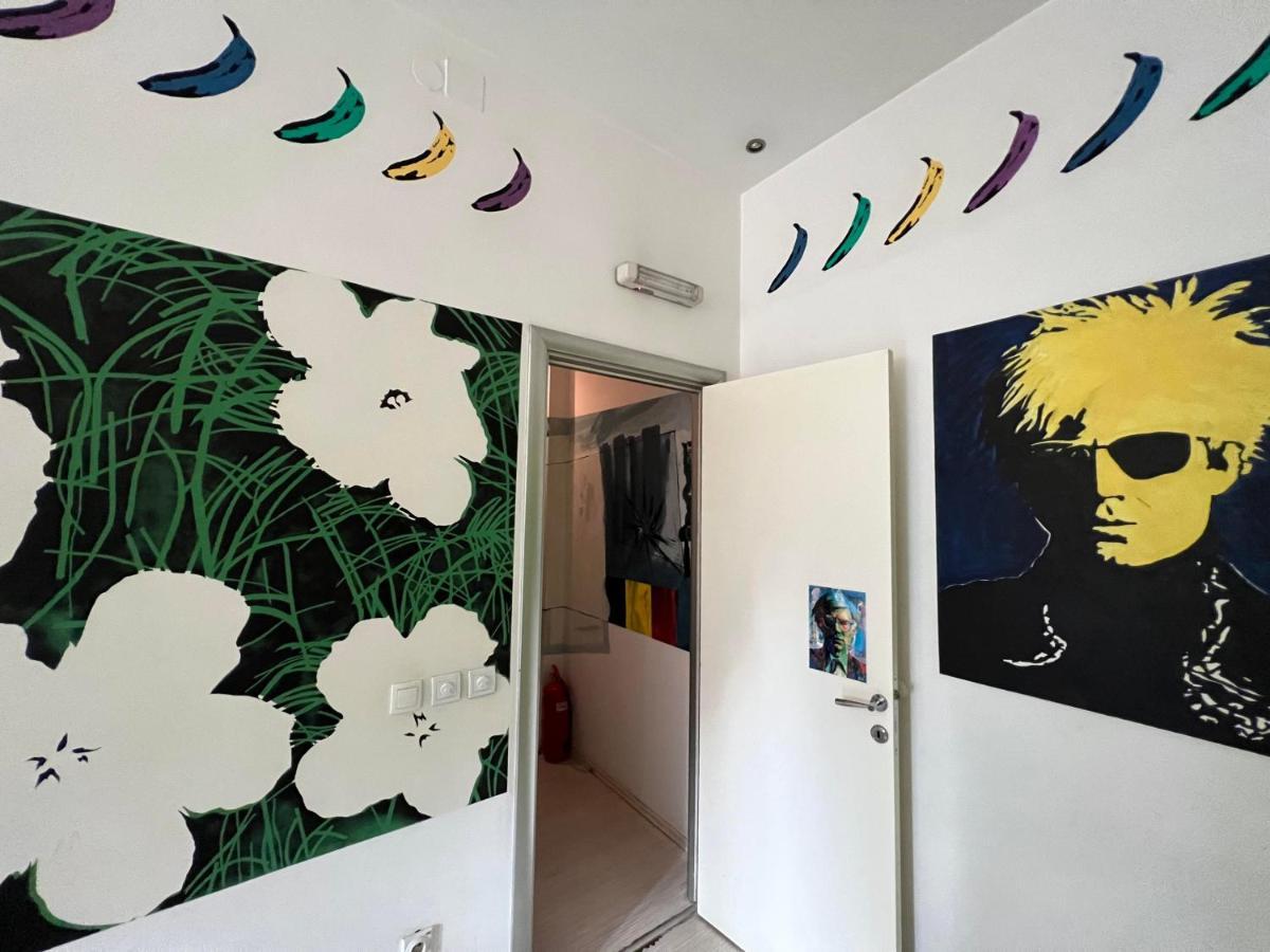 بيت شباب Pop Art بلغراد المظهر الخارجي الصورة