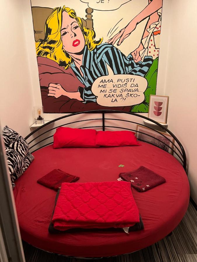 بيت شباب Pop Art بلغراد المظهر الخارجي الصورة